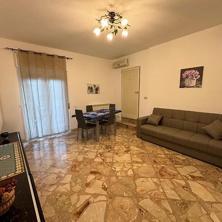 Mondello21 - Holidayhome باليرمو المظهر الخارجي الصورة